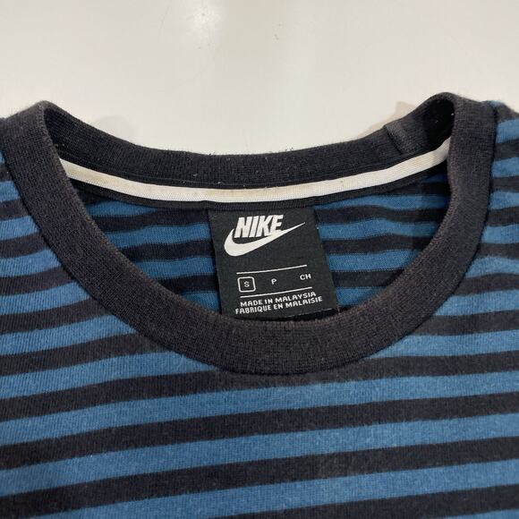 Nike Air Men’s Sportswear Striped Long Sleeve Shirt Blue Black Small 930461-474 - Picture 3 of 5